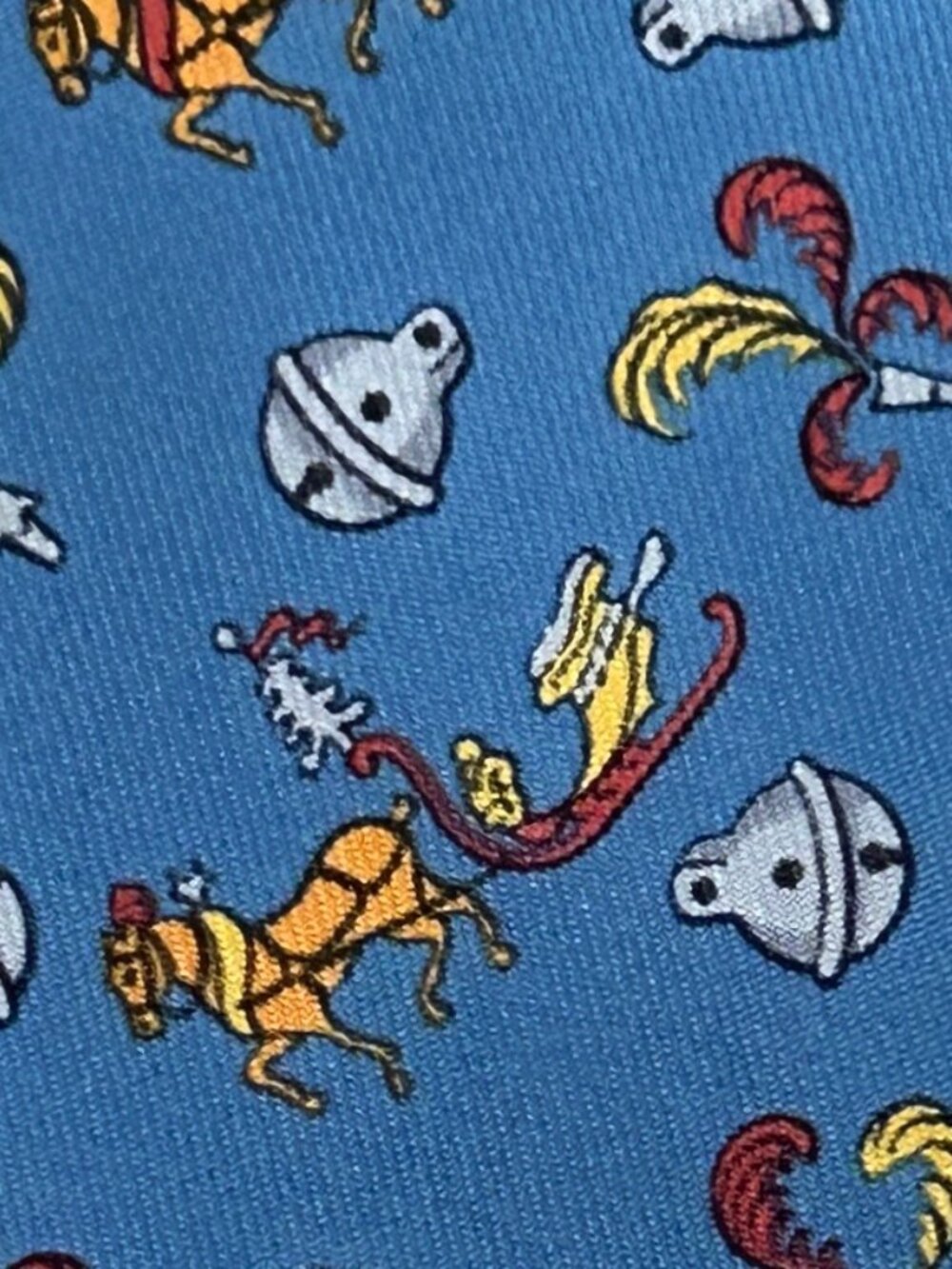 100% REAL HERMES TIE ~ LIGHT BLUE w FUN CHRISTMAS HOLIDAY HORSE SLEIGH BELL
